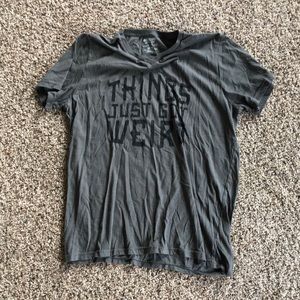 Mossimo t shirt